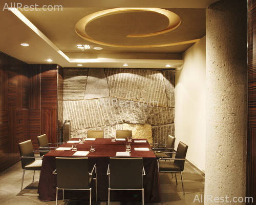Urban Hotel 35